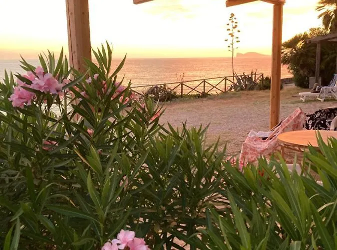 Wanda - Seafront On Cala Burantino With Private Cove