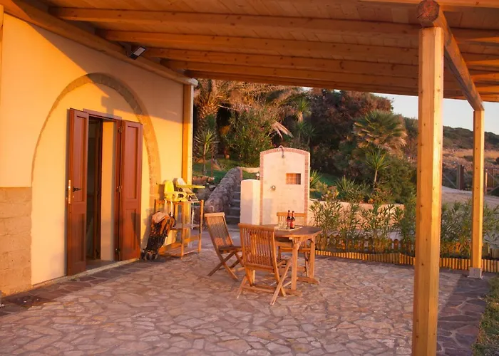 Wanda - Seafront On Cala Burantino With Private Cove Apartamento *