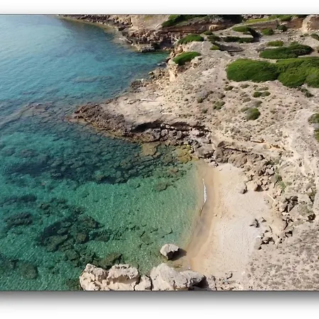 아파트 Wanda - Seafront On Cala Burantino With Private Cove 알게로