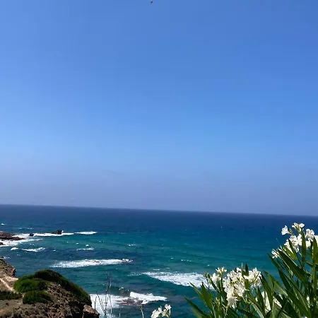 아파트 Wanda - Seafront On Cala Burantino With Private Cove 알게로